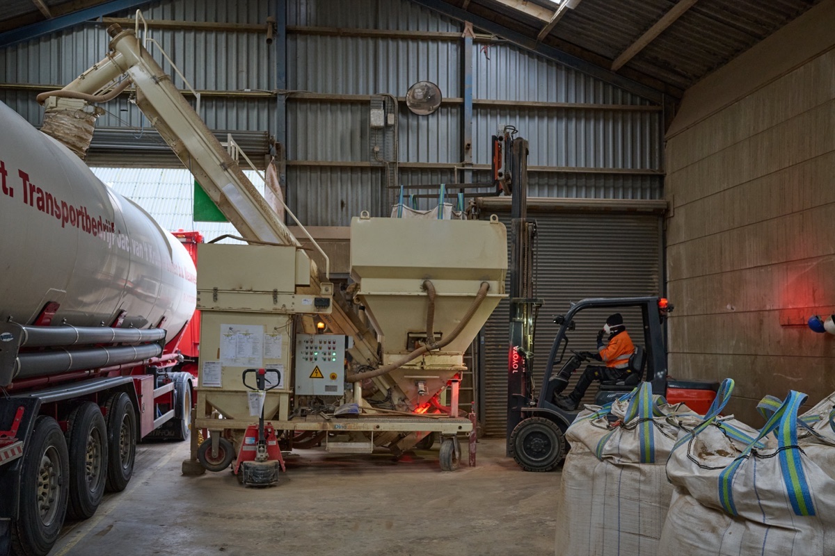 Производство и лабораторный контроль